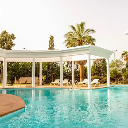 Adeje Sleeps 8 With Pool Costa Adeje (Tenerife)